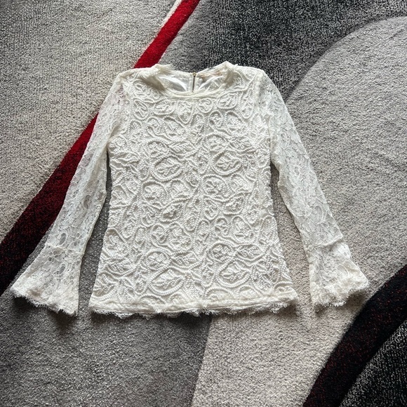 Soft Surroundings Lace Rope Overlay Long Sleeve Top - Picture 1 of 5